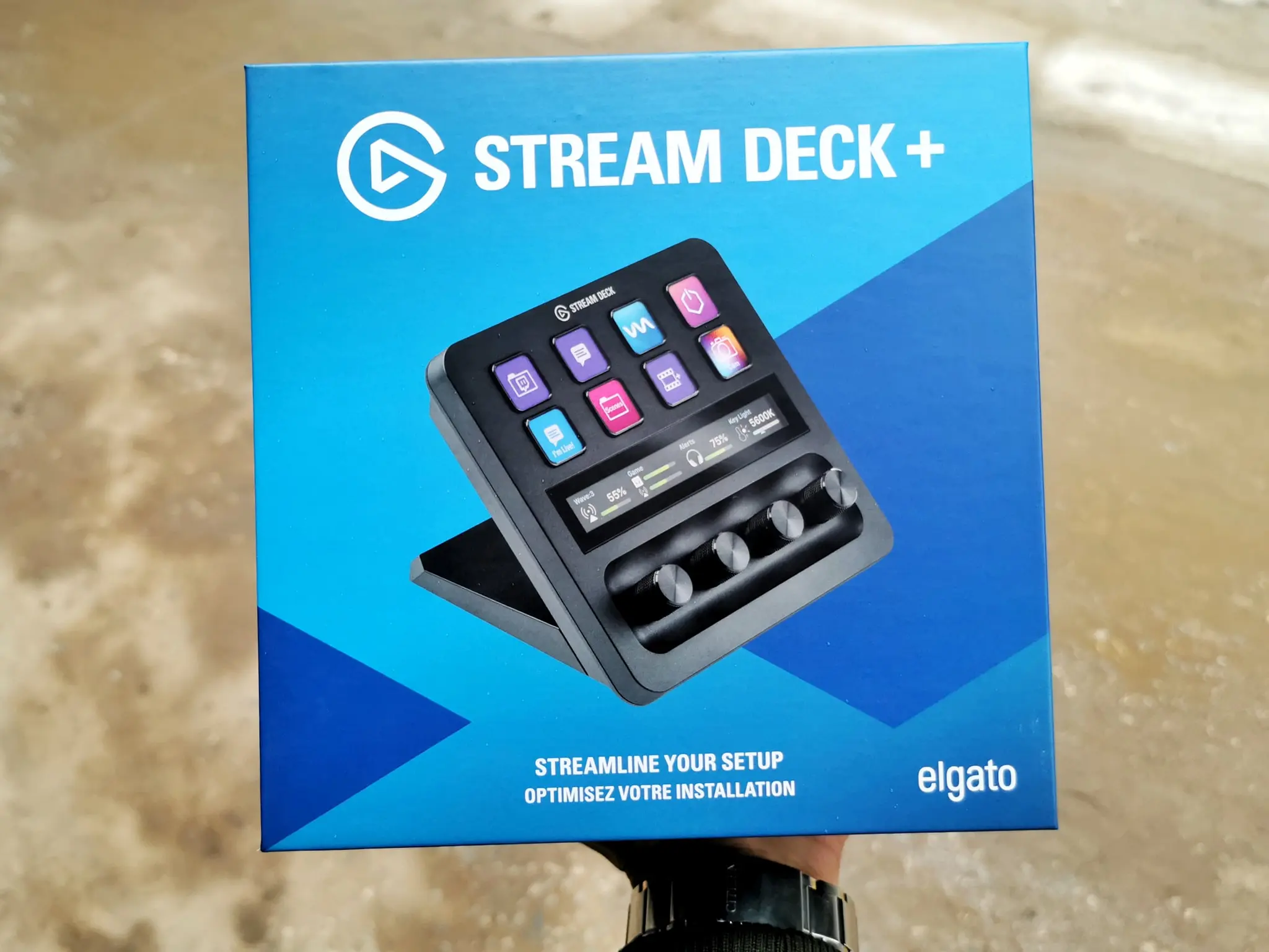 Ra mắt Elgato Stream Deck Plus với các núm knob tiện dụng